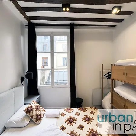Urban Flat 108 - Classic Parisian 4 Bdr Flat * Париж
